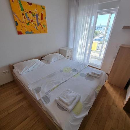 Apartman Dokoza Free Parking Apartment Zadar Exterior photo